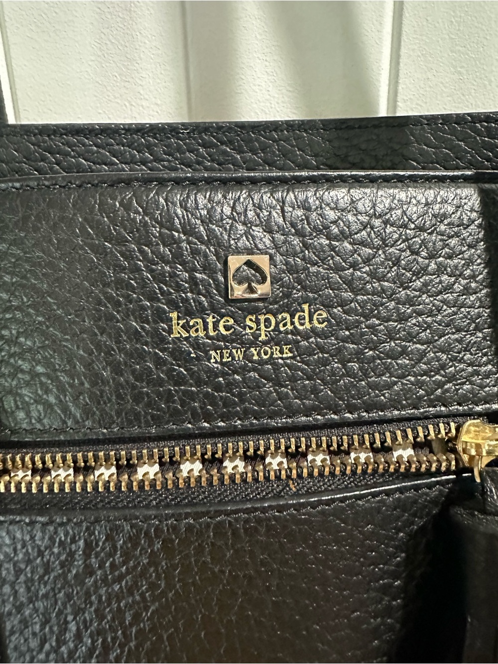 Kate Spade New York Southport Avenue Oden Pebbled Leather Tote Black Tassel - Picture 4 of 10
